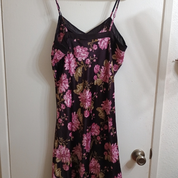 Apt. 9 Purple Floral Intimates - Picture 3 of 5